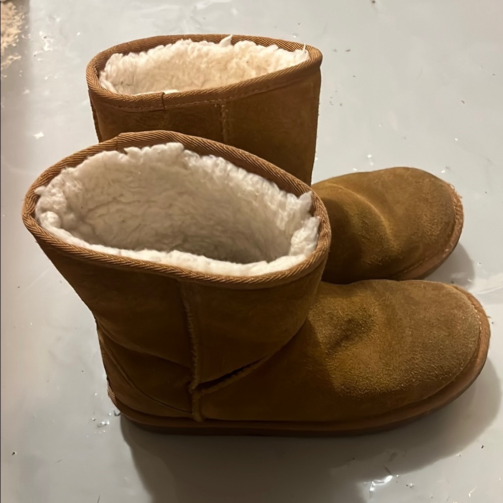 Koolaburra Tan Kids Slippers